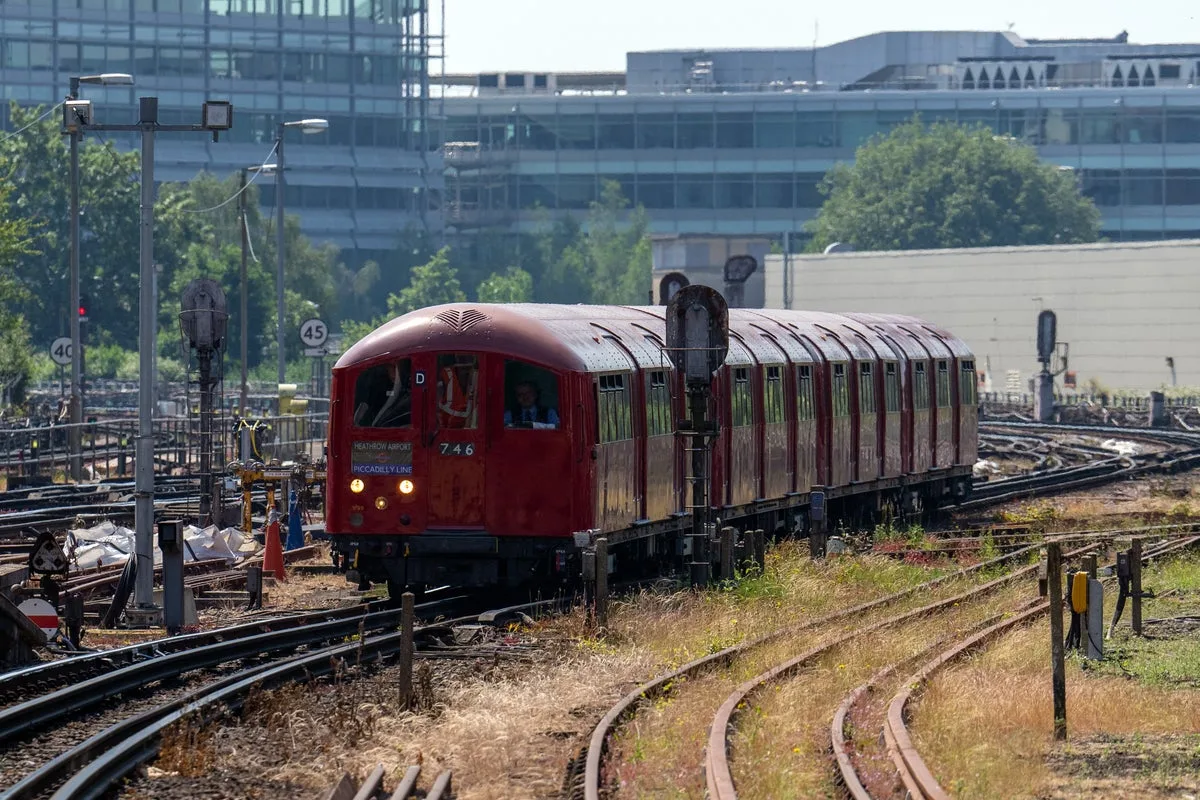 1930s Tube Train Returns To London For May Bank Holiday Rides