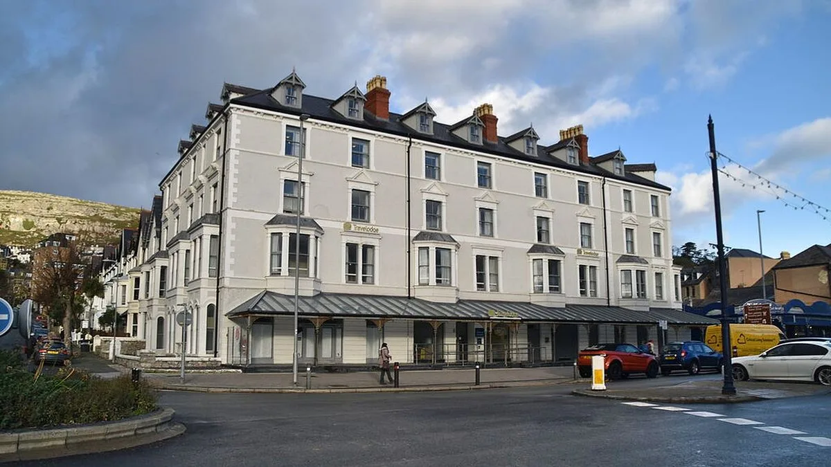 Scottish man drives 250 miles to Llandudno only to be turned away from Travelodge