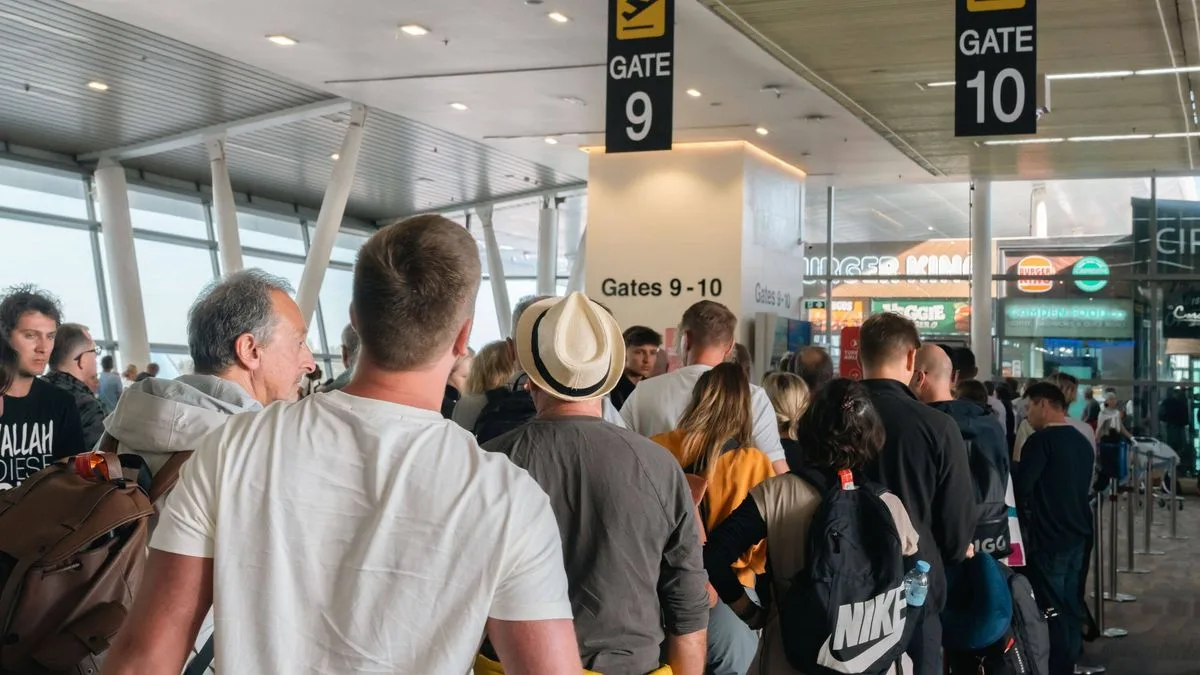 Beat Airport Queues: Expert Tips for Smoother Travel