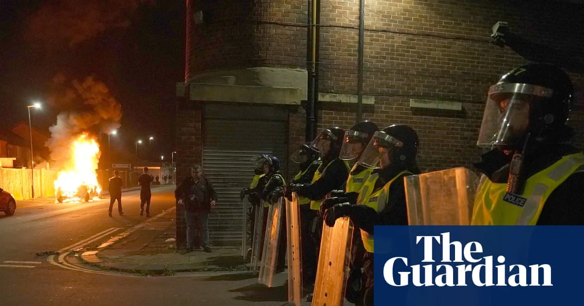 Two in Five UK Riot Arrests Had Domestic Abuse Reports