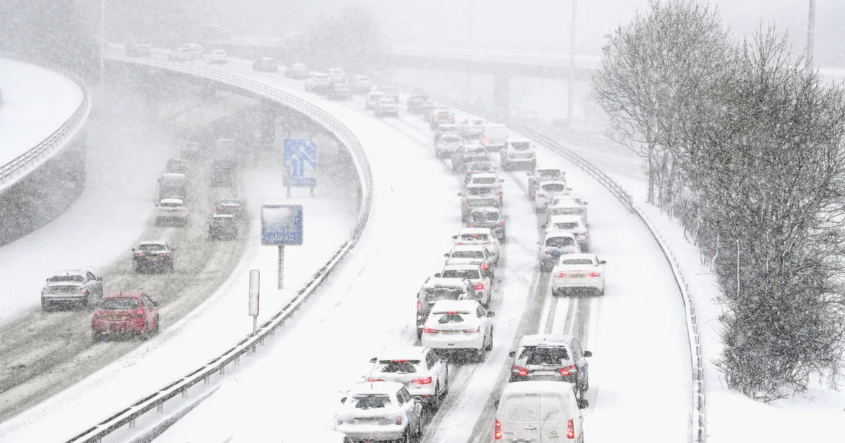 Snow Maps Show 43 Counties Buried as 91cm Blizzard Hits UK