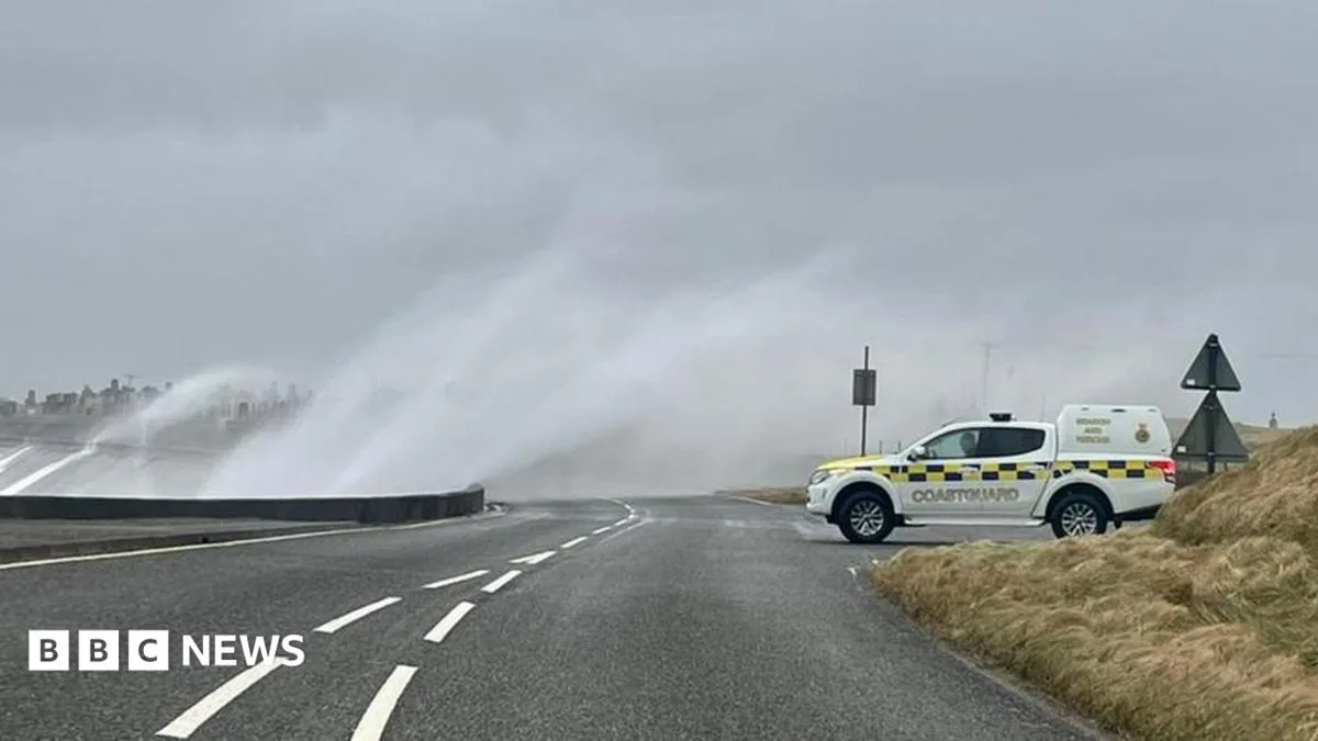 75mph Gusts To Hit Northern Scotland Warns Met Office