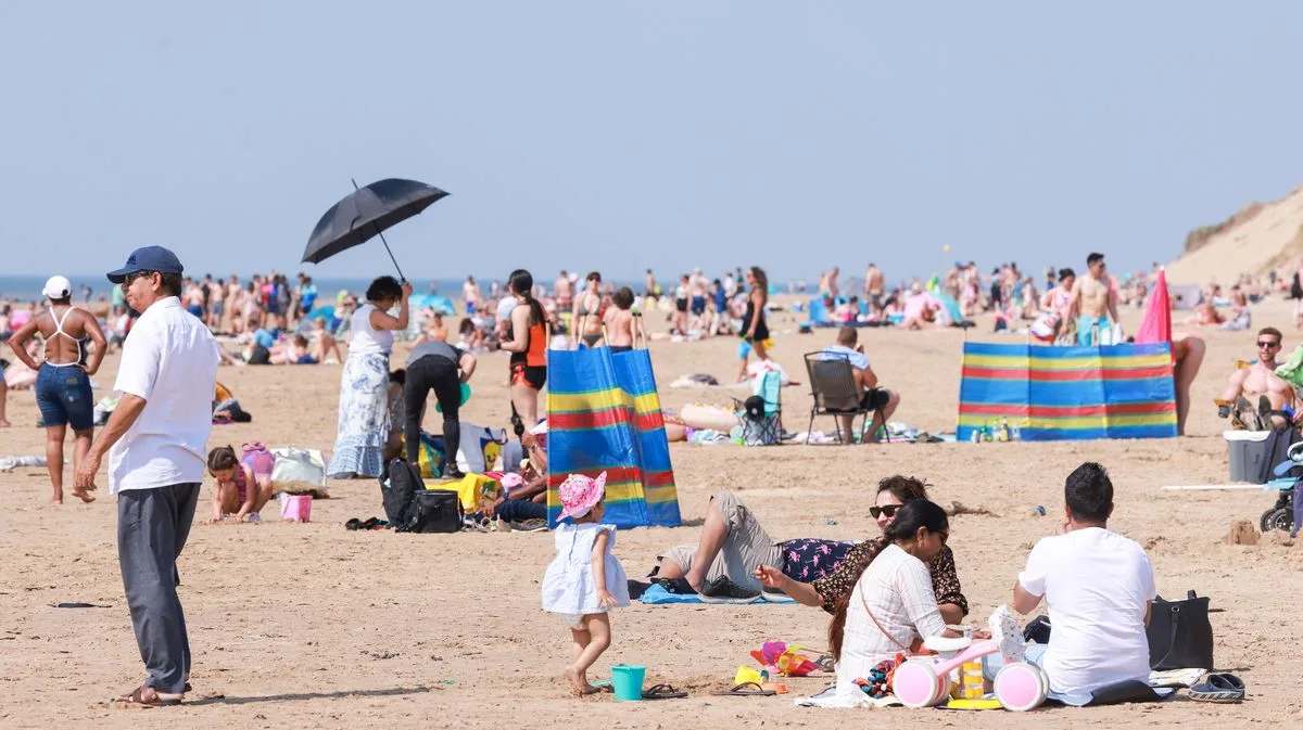 Eight UK Counties Set for 35°C as Heat Alerts Issued