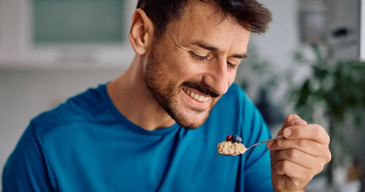 8p Porridge Breakfast Cuts Cholesterol in Two Days, Says NHS GP