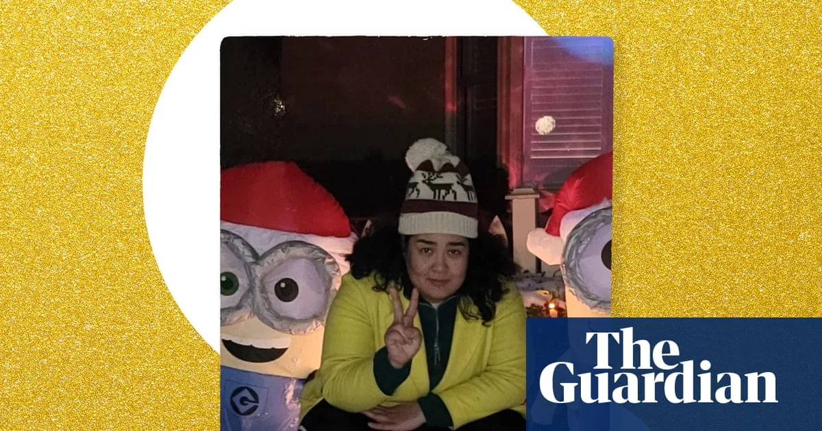 A Bizarre Christmas in London with Tiptoes Film