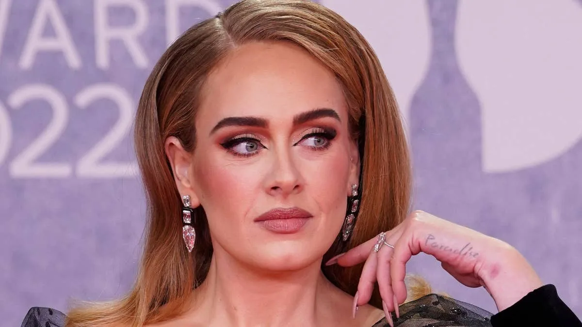 Adele Makes Rare Public Appearance at US Grand Prix Supporting Mercedes