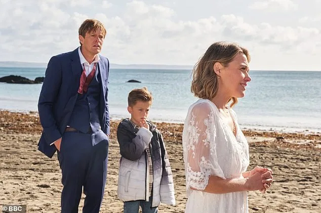 Beyond Paradise Fans Slam 'Implausible' Wedding Finale Twist