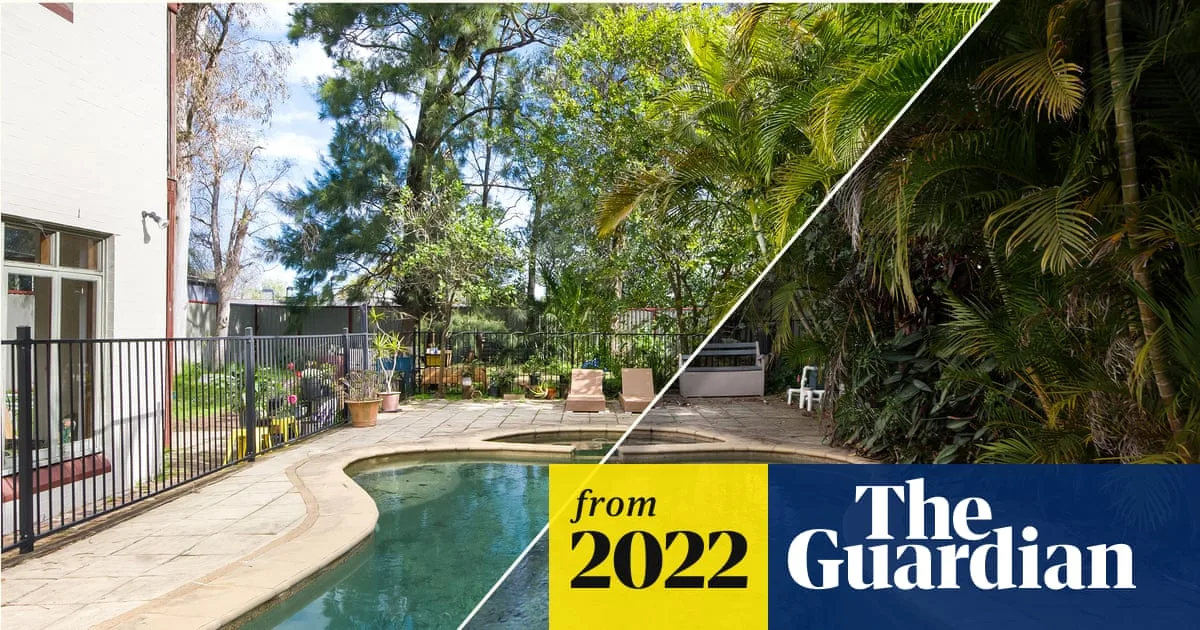 Agency Slammed for Editing Lawn Photos in Rental Listing
