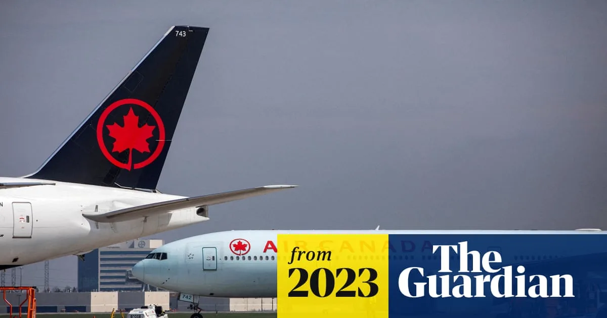 Air Canada Apologises After Disabled Man Drags Himself Off Plane