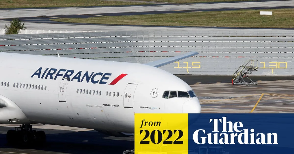 Air France Pilots Suspended After Cockpit Brawl Mid-Flight