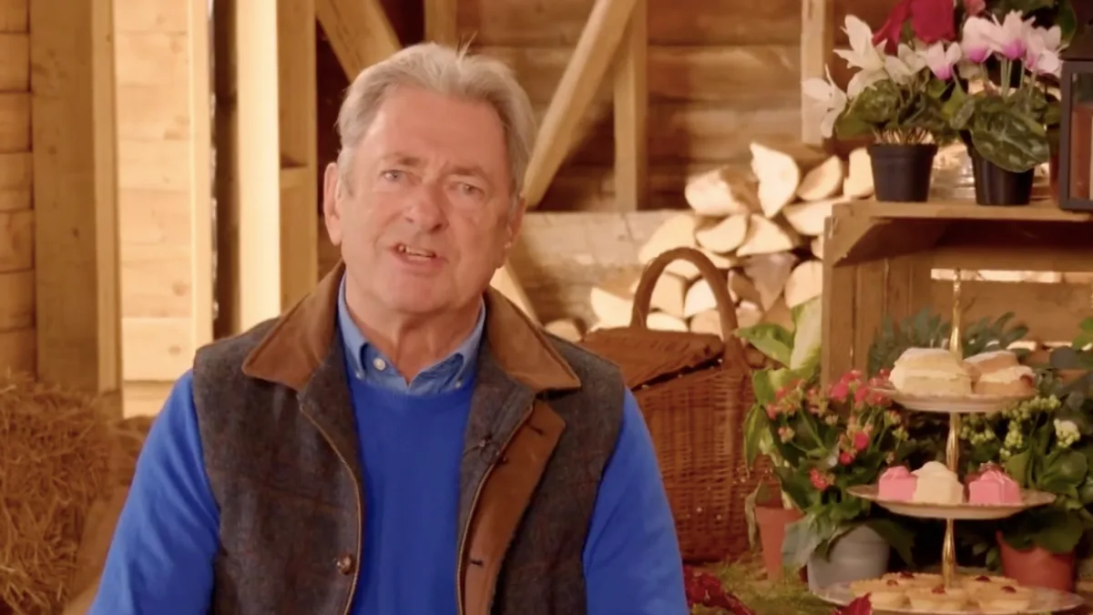 Alan Titchmarsh, 76, Jokes About Knee Pain After Demonstrating Agility on TV