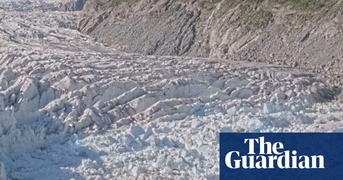 Temporary Barriers Prevent Severe Flooding in Juneau After Glacier Outburst