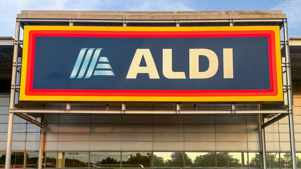 Aldi's £25 Garden Chair Rivals Dunelm's £35 Version