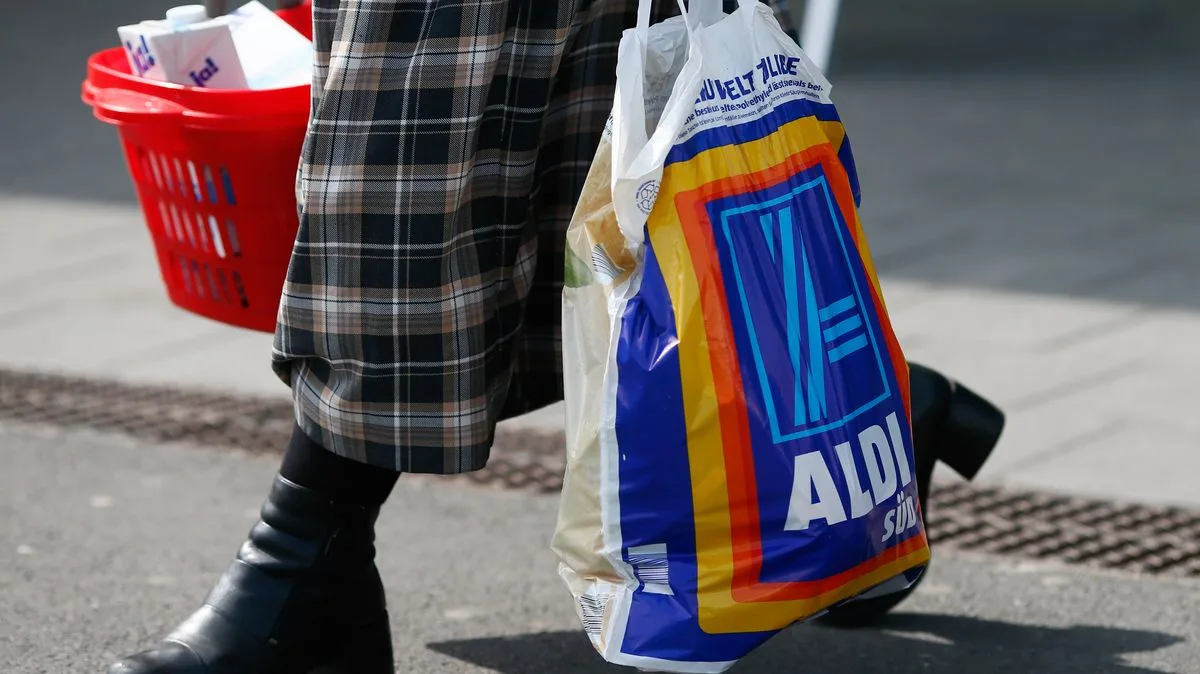 Aldi Shower Oil at £4.99 'Smells Identical' to L'Occitane's £37 Version, Shoppers Claim