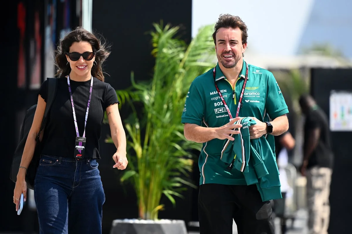Alonso Misses Japanese GP Media Day After Child's Birth