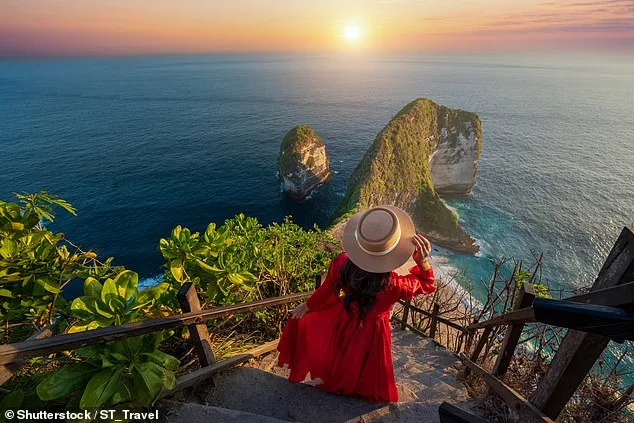 Fodor's 'No List 2025': Overcrowded Tourist Hotspots to Avoid