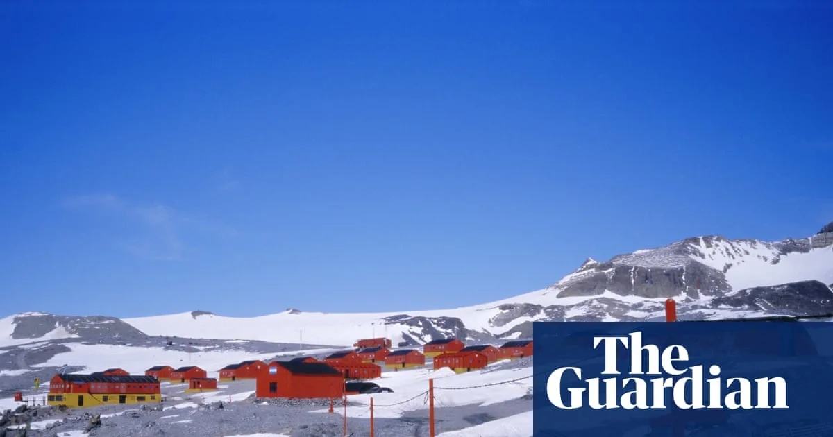 Antarctica's Skies Claim Title of World's Bluest