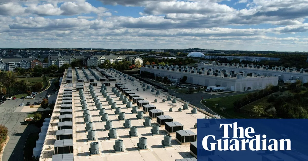 Bernie Sanders and AOC Introduce Bill to Pause New Datacenters