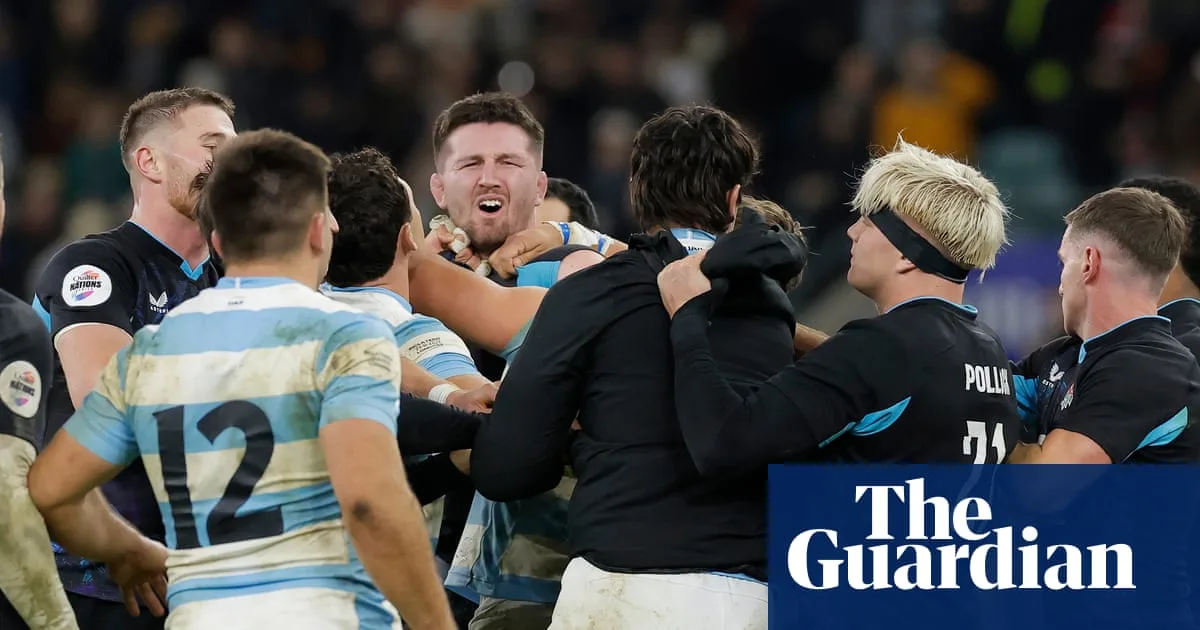 Contepomi accuses 'bully' Curry of reckless tackle and shoving Argentina coach