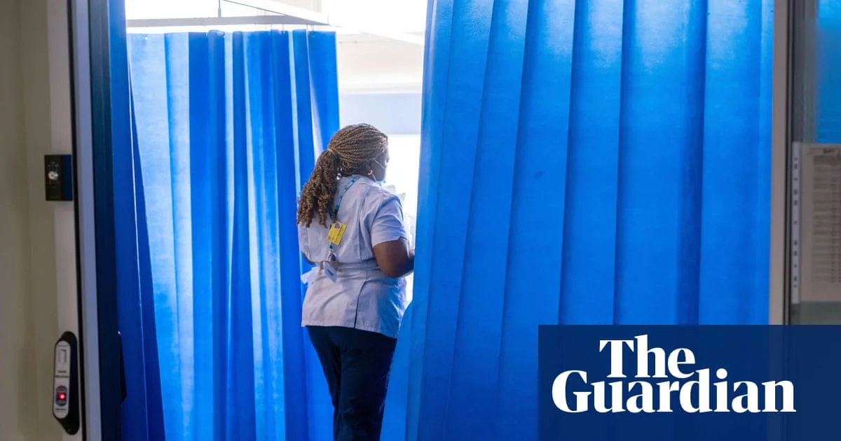 Asian women in England almost twice as likely to suffer severe childbirth tears