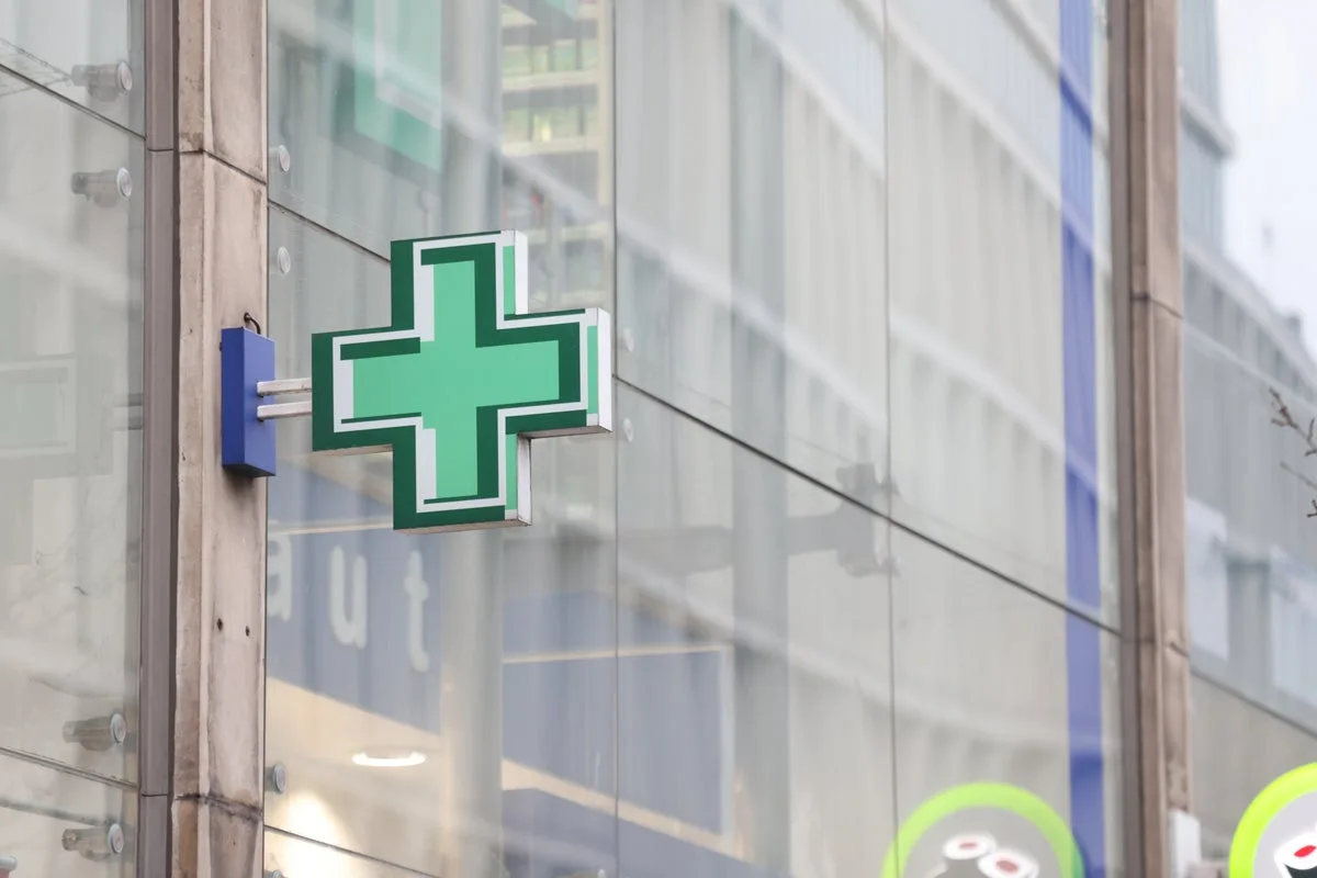 UK 'Weeks Away' from Medicine Shortages If Iran Conflict Continues, Experts Warn