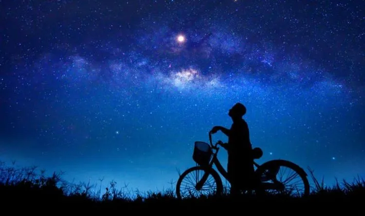 Astrologers Warn Of Stress Under Potent Pink Moon