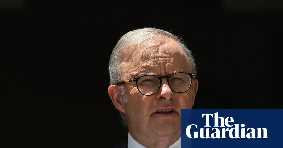 Australia PM Recalls Parliament to Fast-Track Hate Speech and Gun Laws After Bondi Attack