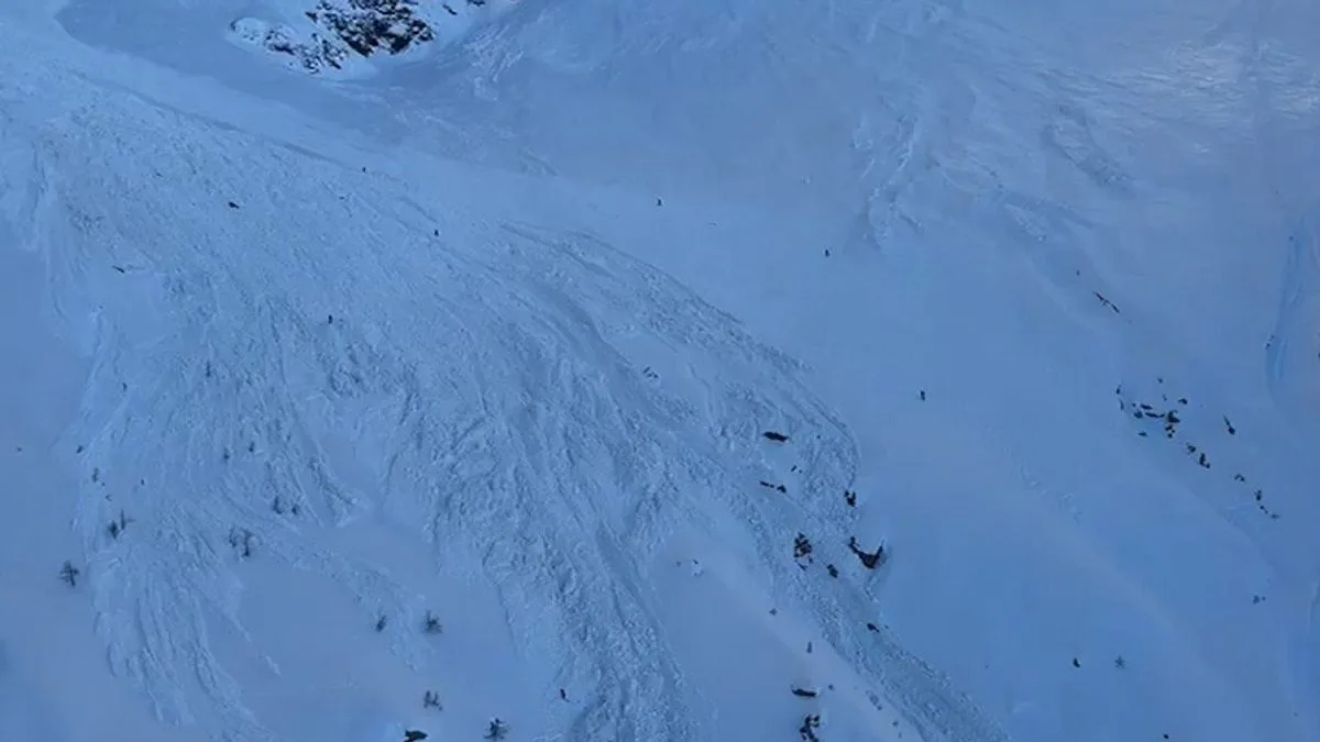 Avalanche in Italy Kills Two, Injures Several in Rescue Operation