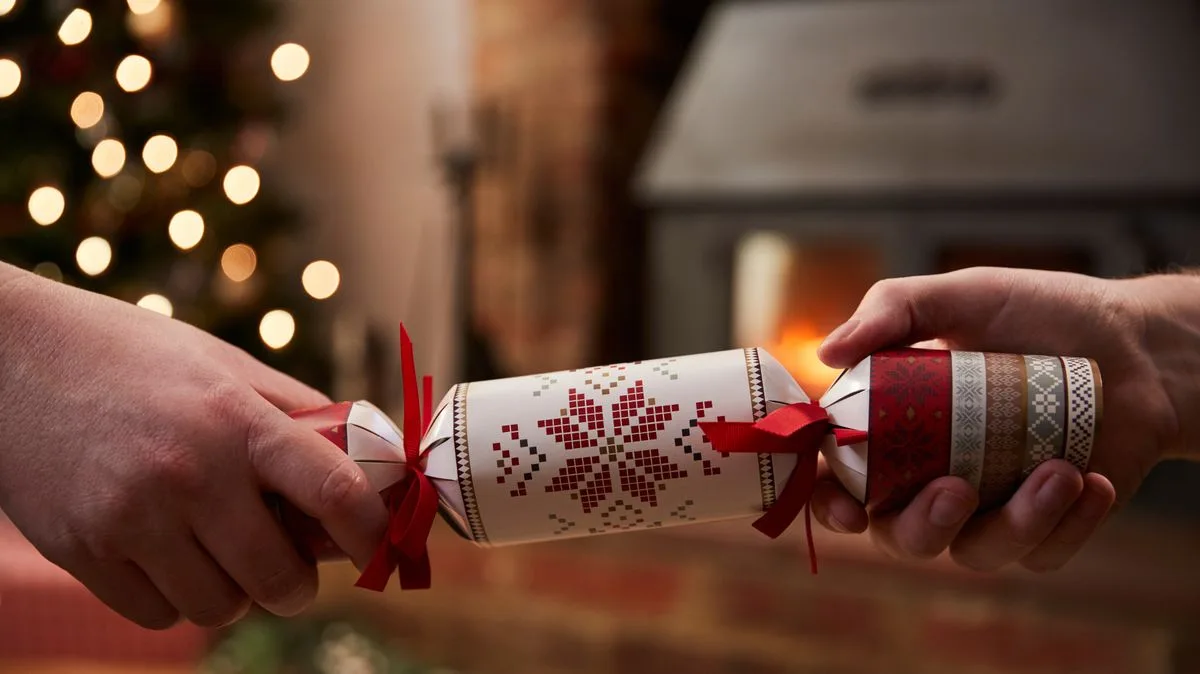 Airlines Ban Christmas Crackers and Snow Globes from Hand Luggage