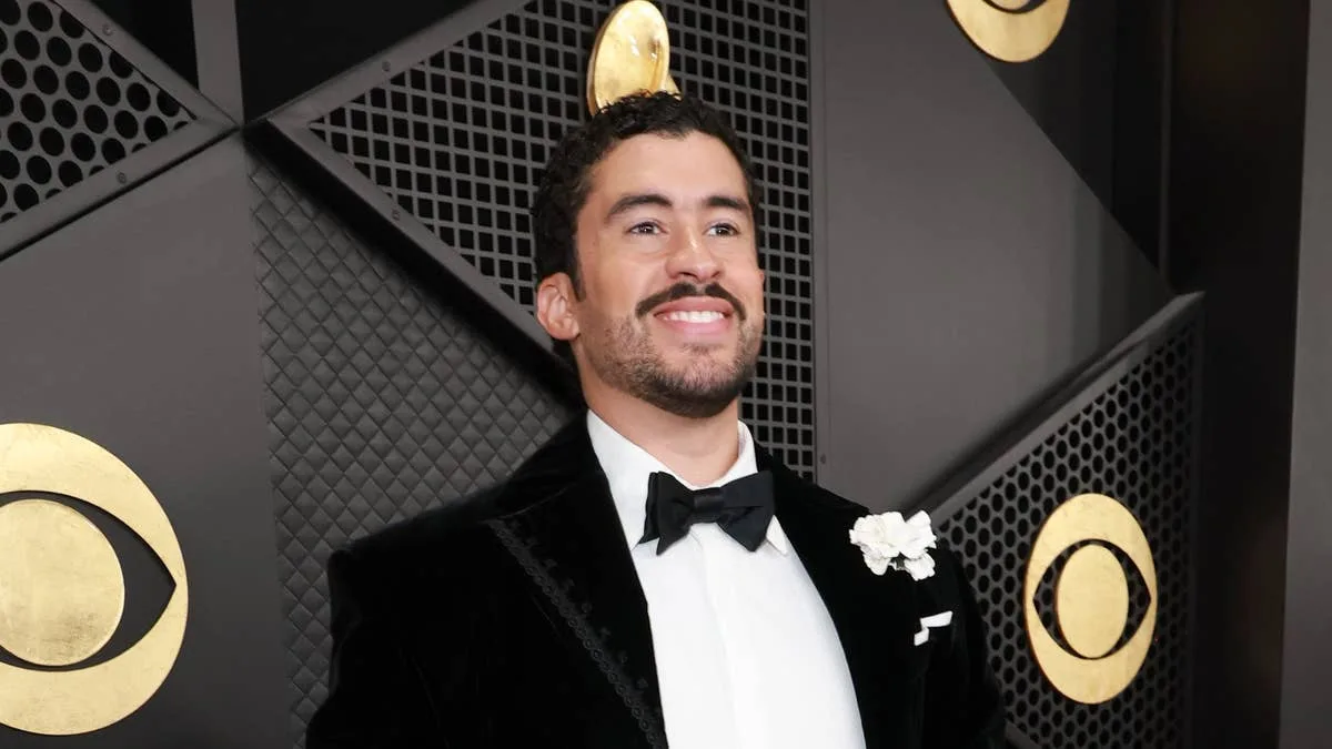 Bad Bunny Leaves $140 Tip and Concert Tickets at Sydney Café