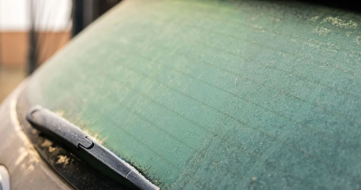Banish Icy Windscreens With This Simple Lemon Hack