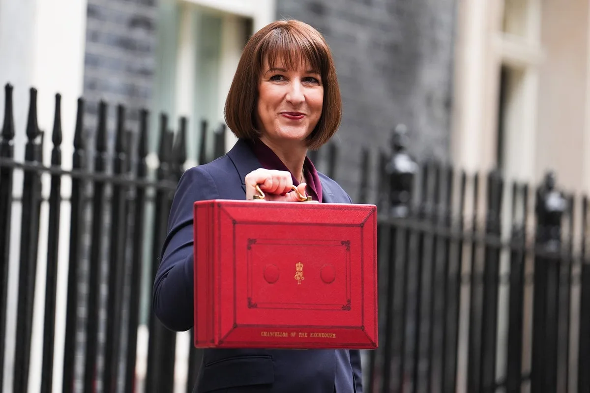 Reeves Accused of Business ‘Betrayal’ as Barclays Warns NICs Hike Will Hit Living Standards