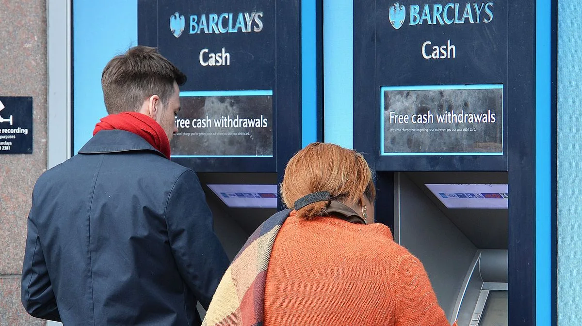 Urgent Fraud Warning for Barclays, Halifax, HSBC and Lloyds Customers