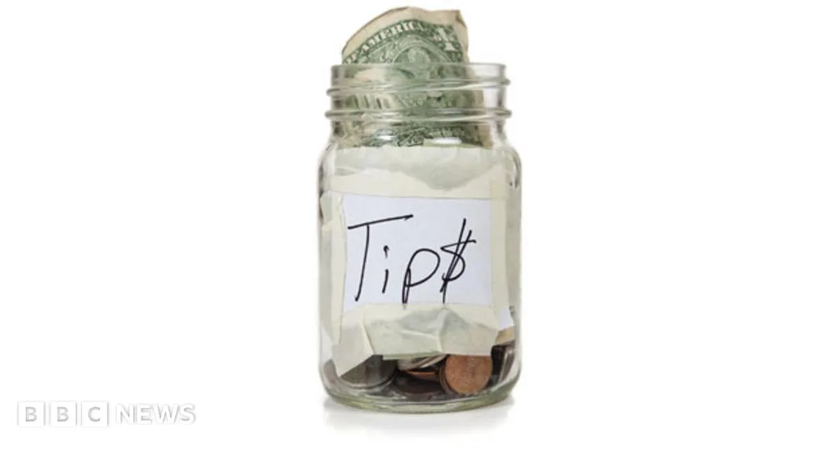Could Tipping Baristas Become Common in the UK?