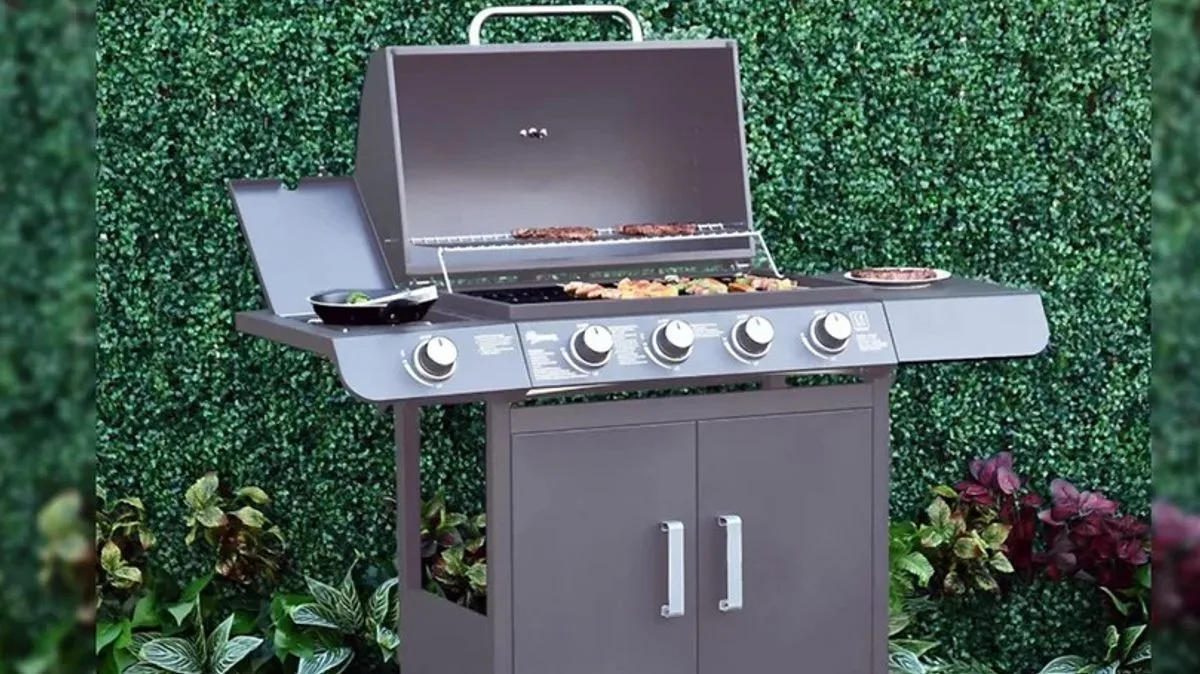 Debenhams Slashes Over £100 Off Popular 4-in-1 BBQ for Large Gatherings