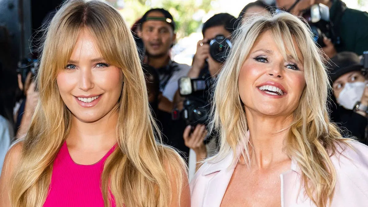 Sailor Brinkley Stuns in Tiny Bikini, Fans Say She's Christie Brinkley's Twin
