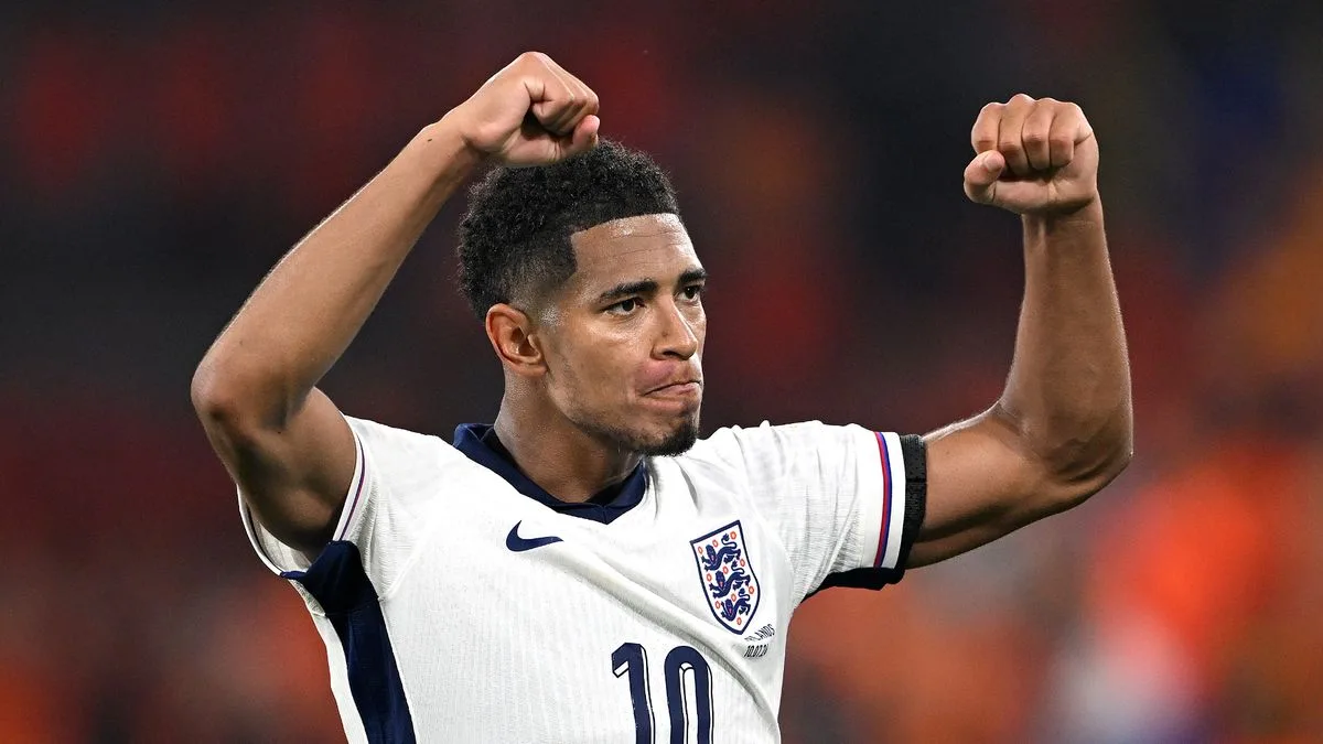 Bellingham Handed No 10 Shirt; Rashford Gets World Cup Boost