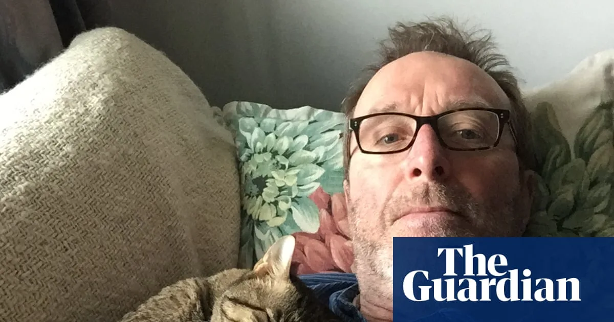 Benny the Cat: A Global Companion Who Loved Baths
