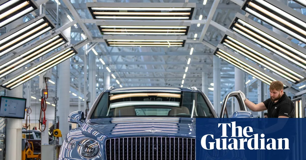 Bentley to Cut 275 UK Jobs as Profits Fall 42%