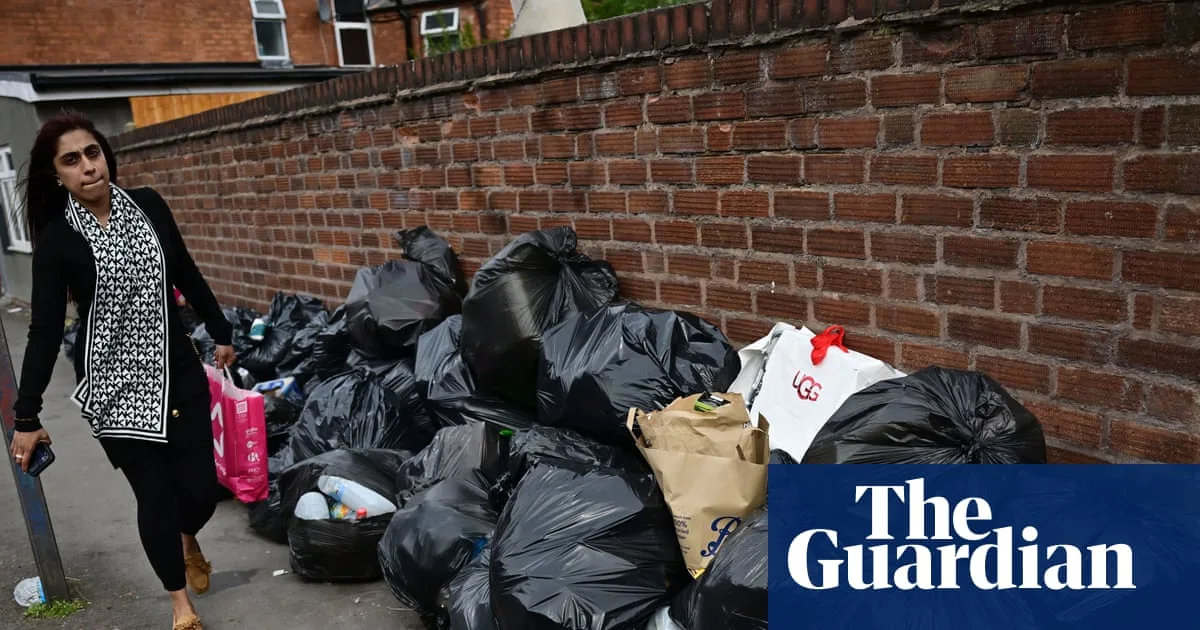 Birmingham Bin Strike Enters Second Year with New Year Mega Picket Planned