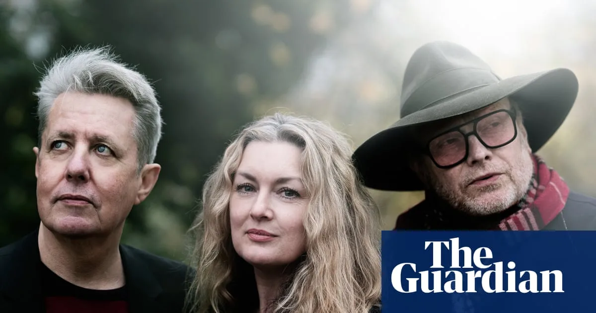Black Box Recorder Reunites After Billie Eilish Boost