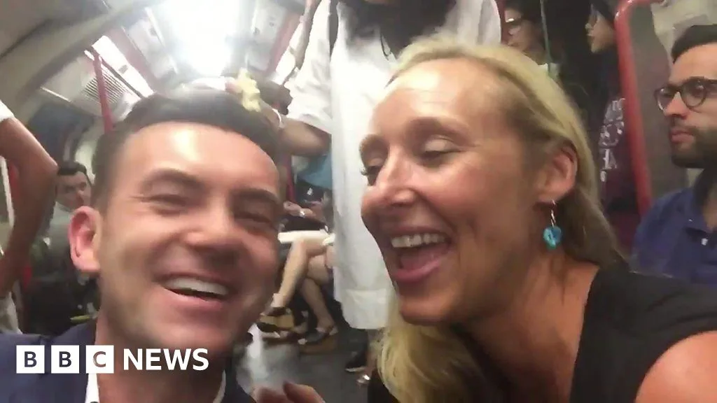 Blind Date Pair Reunited After 25 Years on Tube