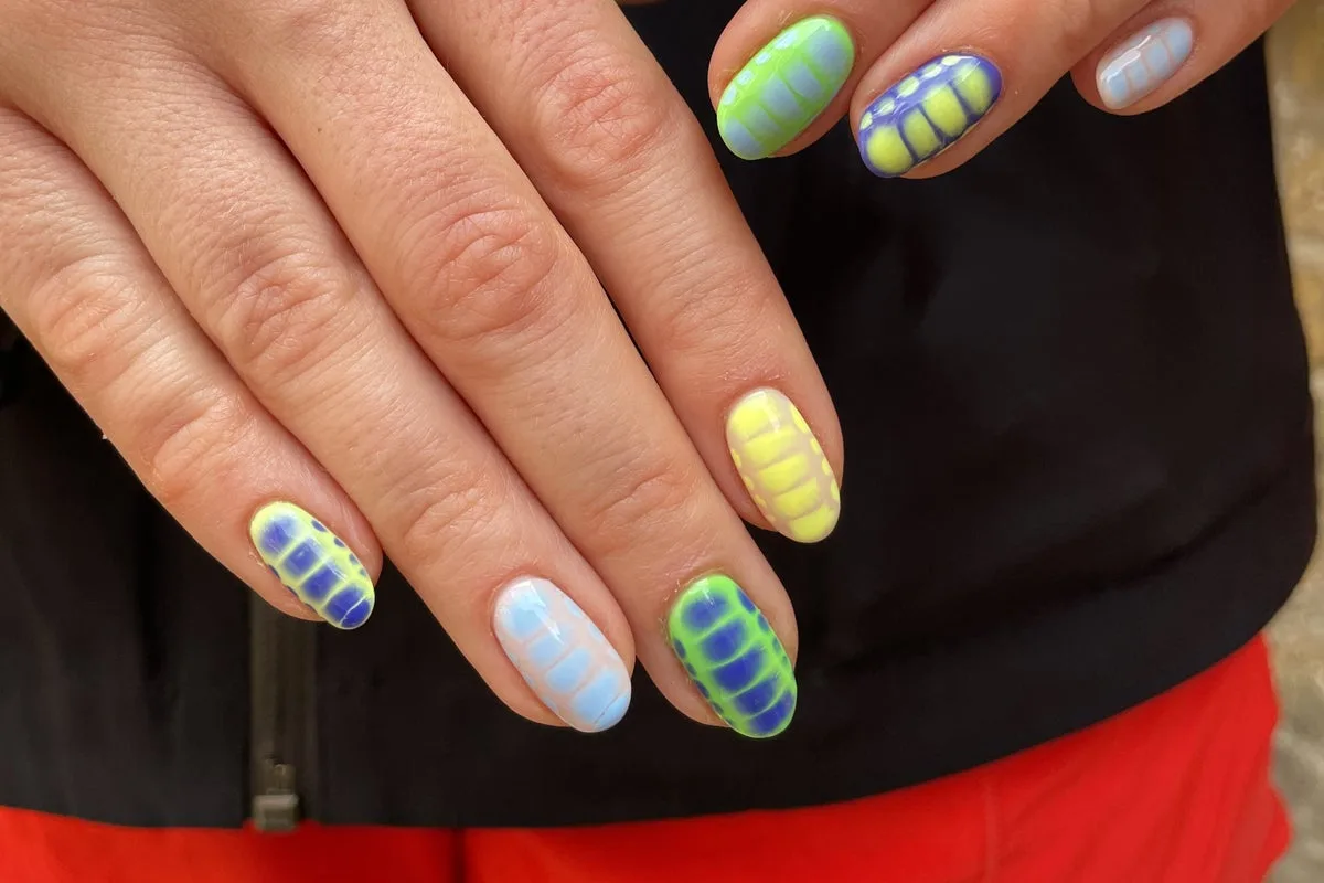 Blooming Gel: The Fluid Nail Art Trend Taking Over Salons