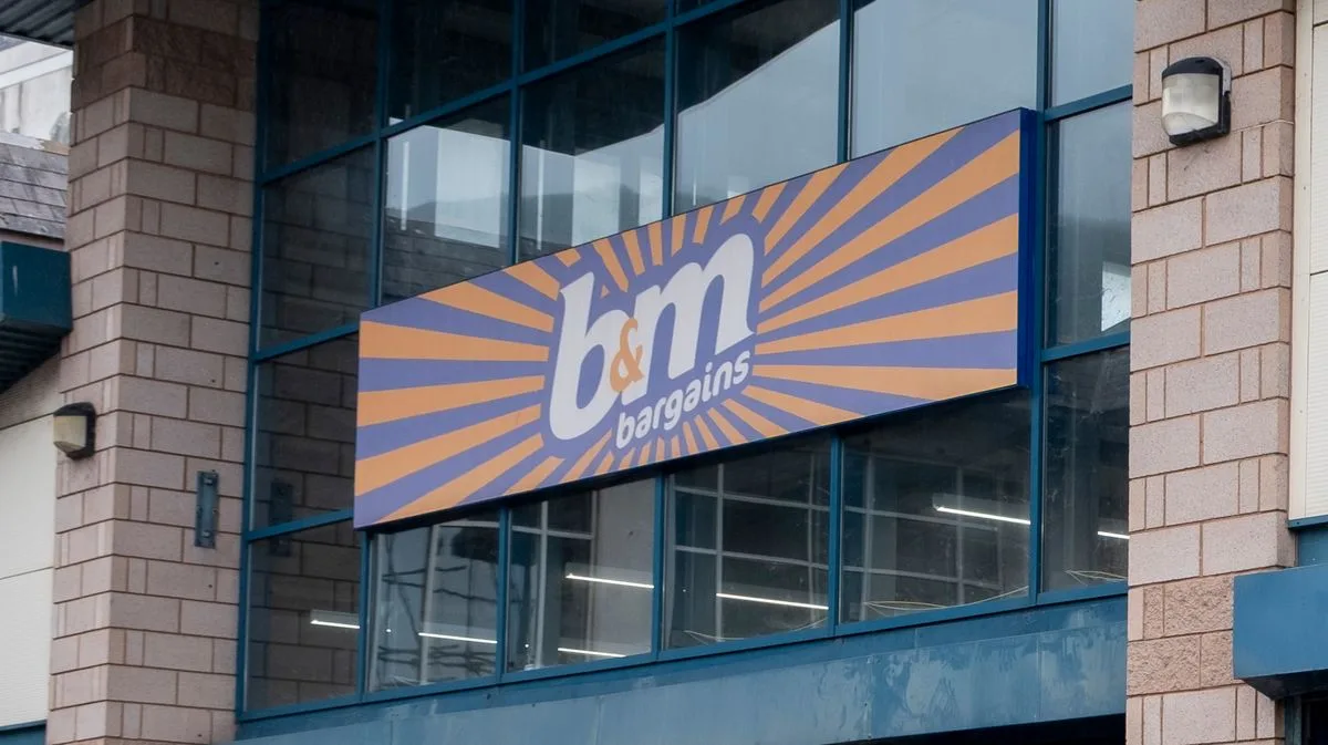 B&M Shoppers Can Save £100 on Mirror That Looks Like £135 Dusk Version