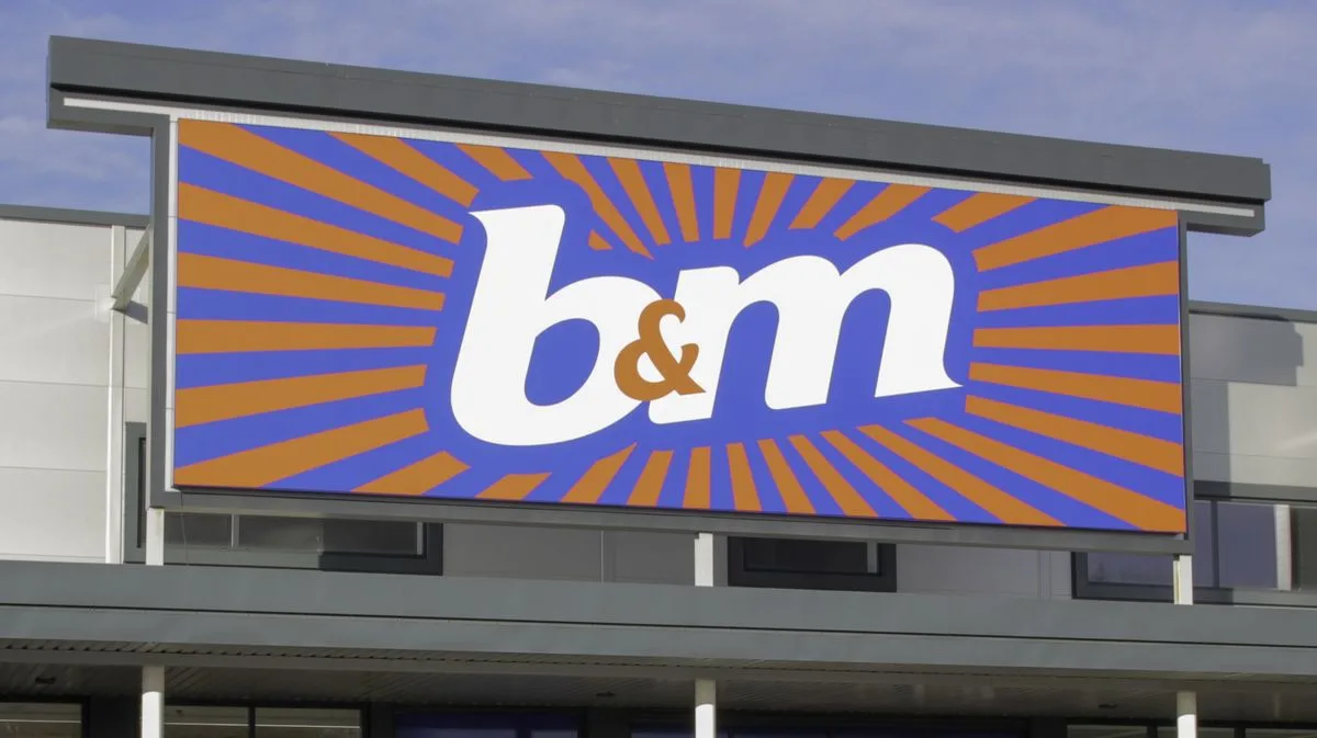 B&M's £40 Coffee Table 'Looks Like' £250 Version, Shoppers Save Over £200