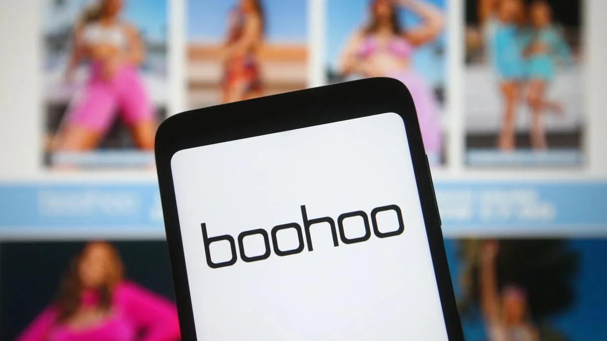 Boohoo Customers Fume Over Refund Scam and AI Chatbot Issues