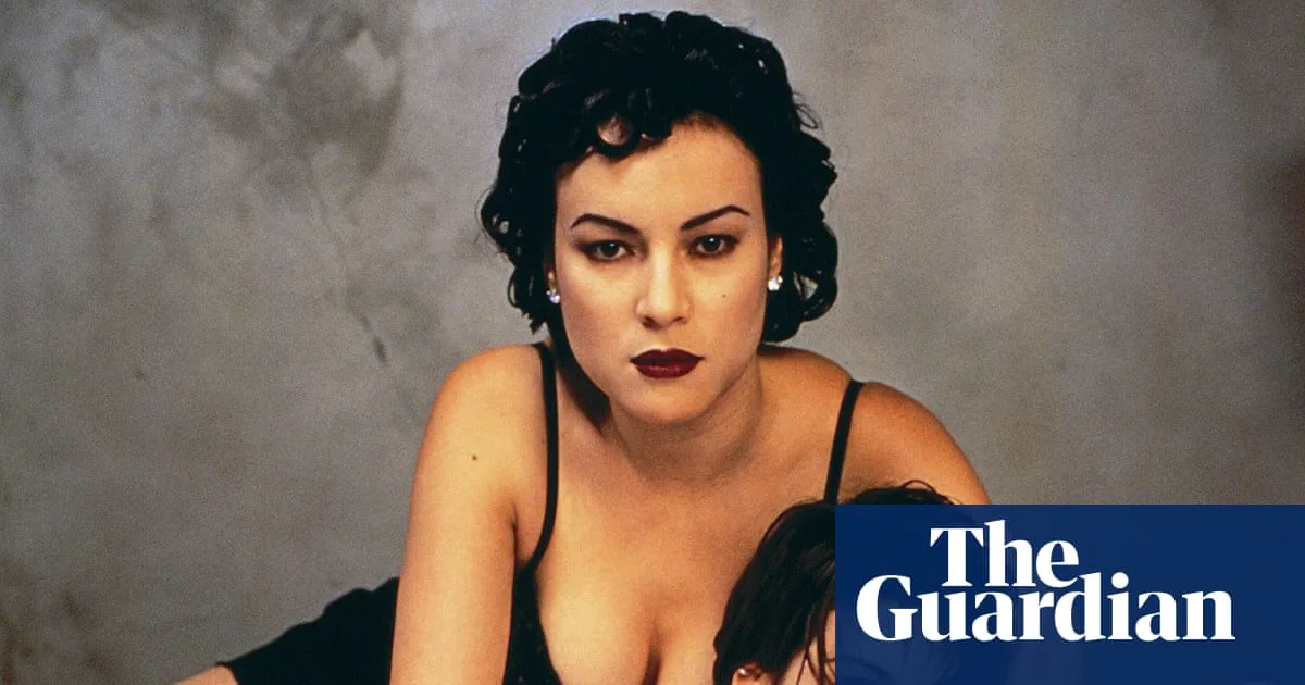 Bound: A Masterclass in Lesbian Eroticism as a Comfort Film