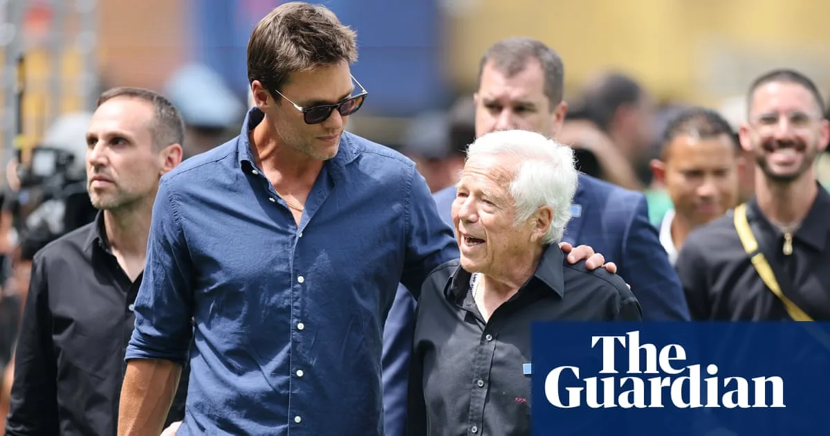 Brady Backs Patriots After Super Bowl Comments Backlash