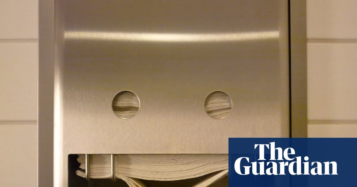 Brain Sees Male Faces In Objects, Study Finds