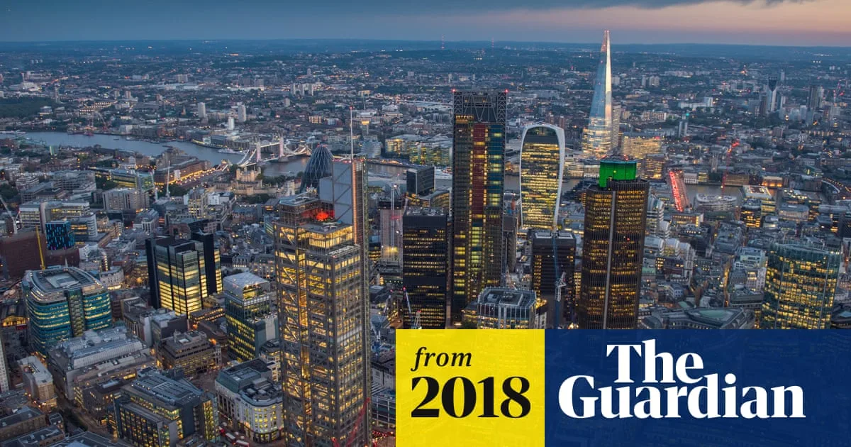 No-Deal Brexit Could Cost UK Economy £140bn, Report Warns